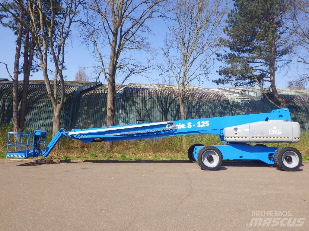 Genie S125 Teleskopiniai keltuvai