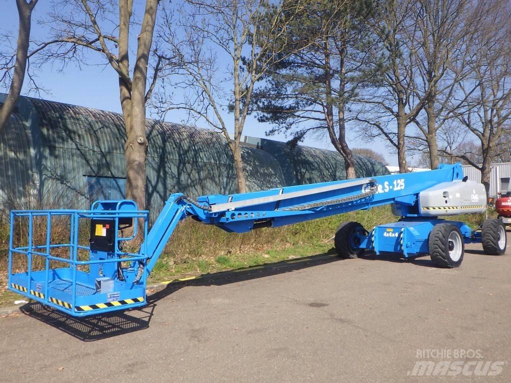Genie S125 Teleskopiniai keltuvai