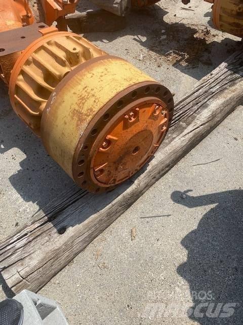 Fiat-Hitachi 350 Ašys