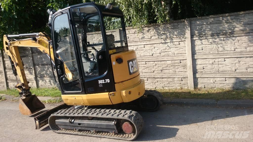 CAT 302.7 D Vidutinės galios ekskavatoriai 7-12 t