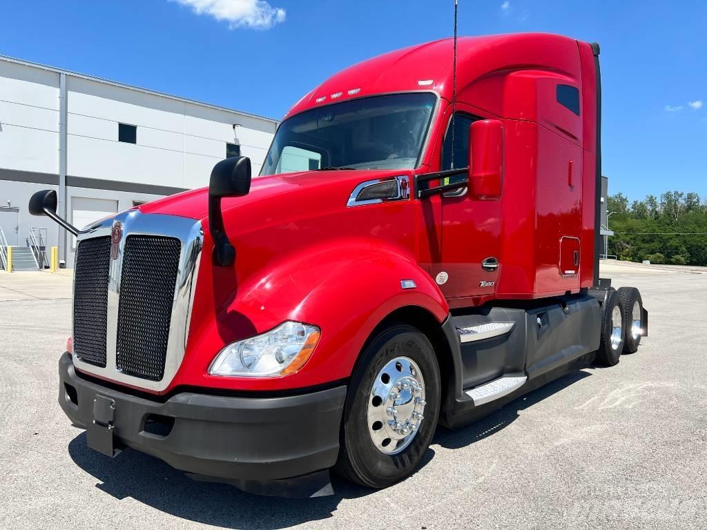 Kenworth T 680 Naudoti vilkikai