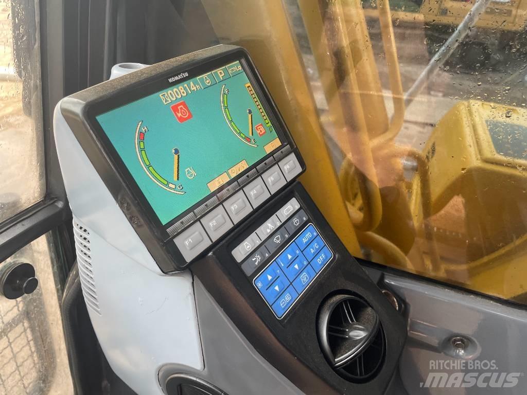 Komatsu PC 240 LC-8 Vikšriniai ekskavatoriai