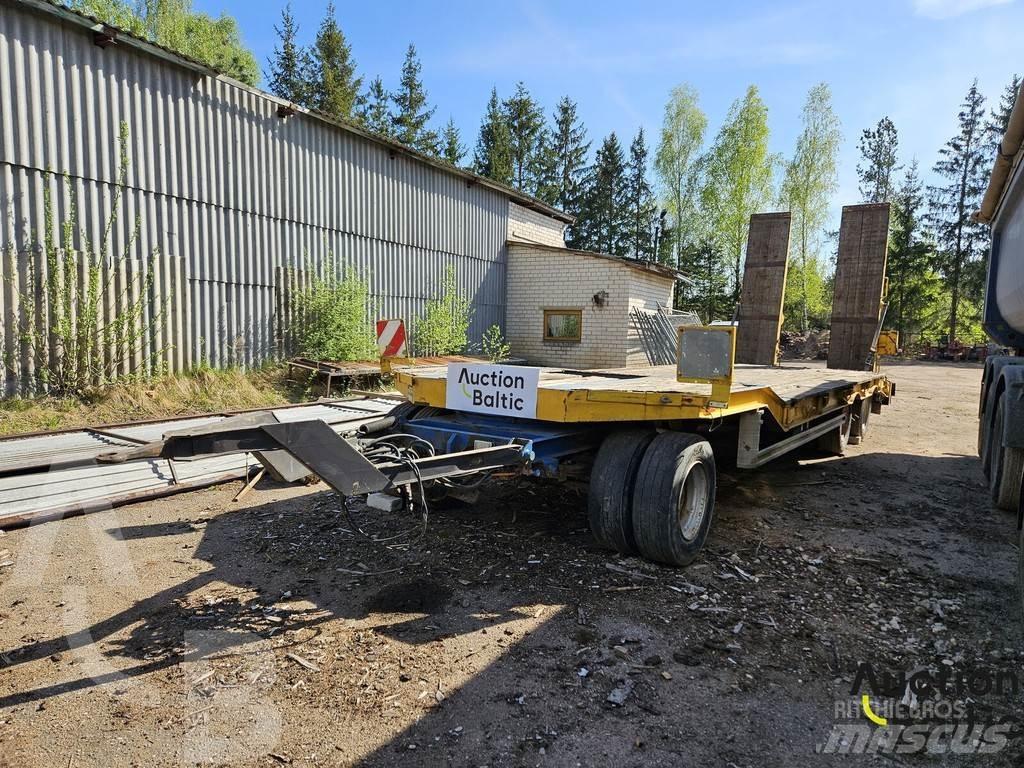 Müller-Mitteltal  Tentinės puspriekabės