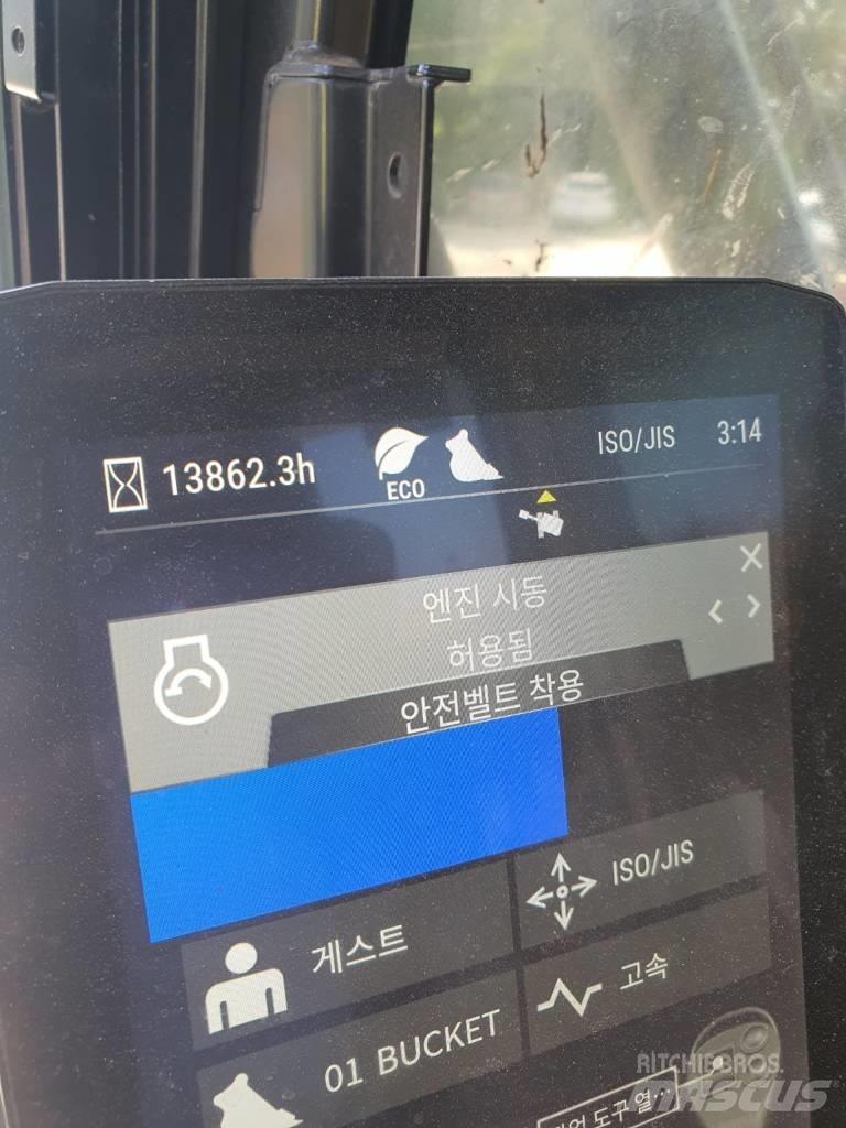 CAT 330F Vikšriniai ekskavatoriai