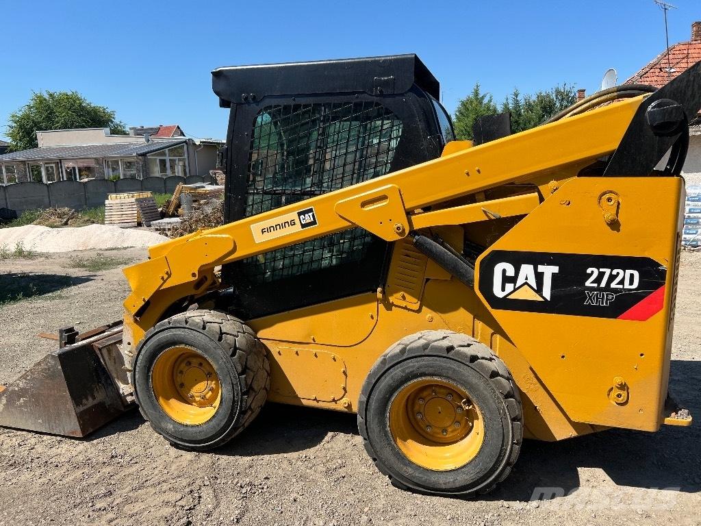 CAT 272 D XHP Krautuvai su šoniniu pasukimu