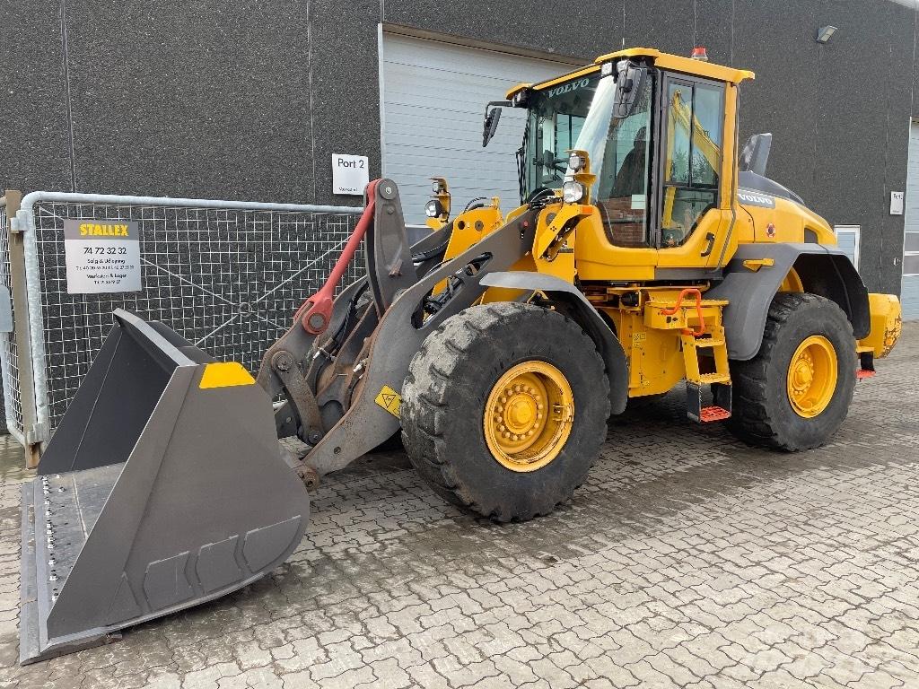 Volvo L90H Naudoti ratiniai krautuvai