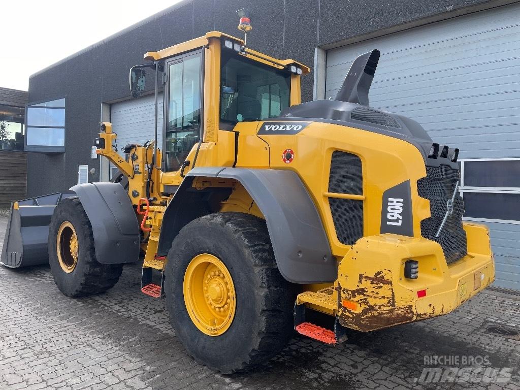 Volvo L90H Naudoti ratiniai krautuvai
