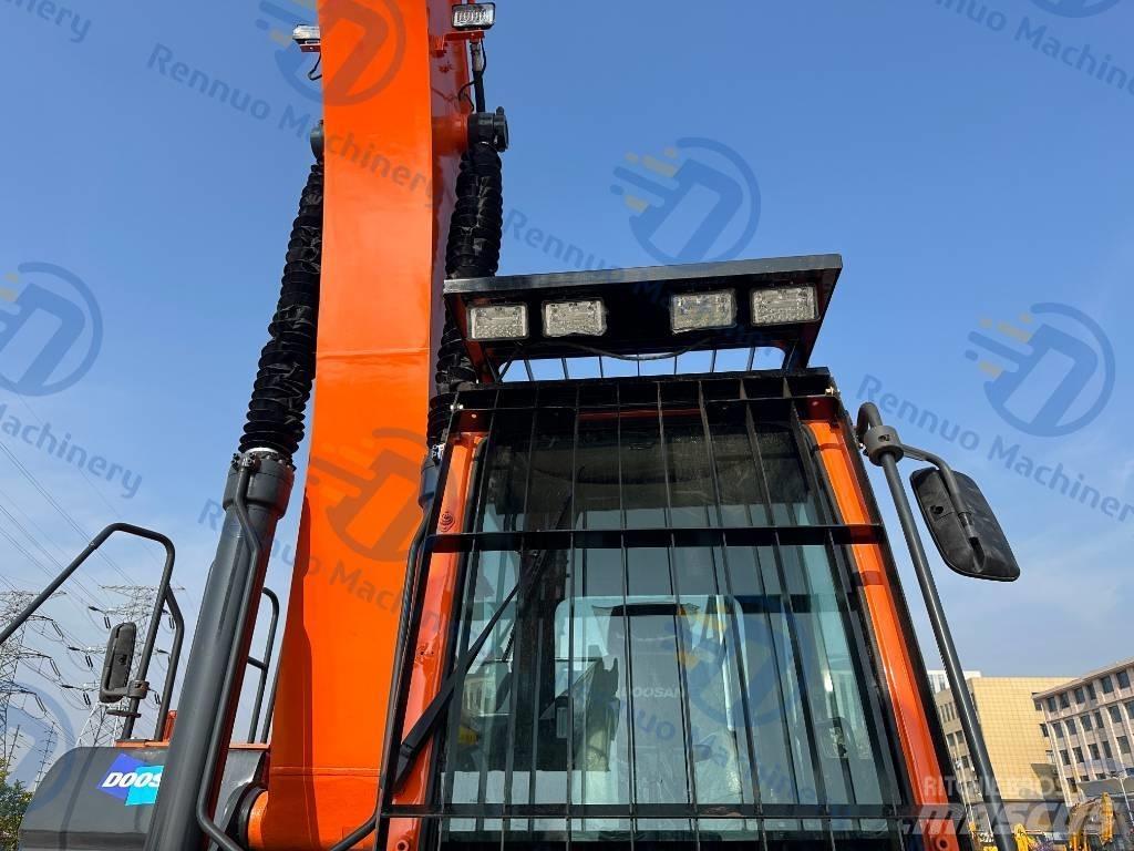 Doosan DX 300LC-9C Vikšriniai ekskavatoriai