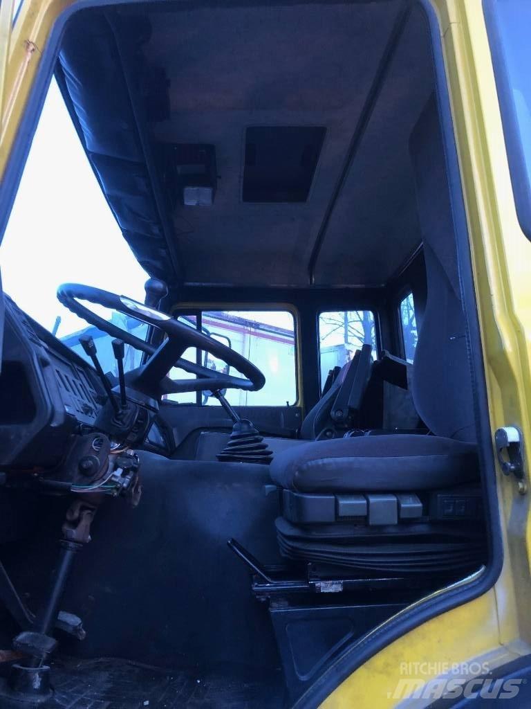 Iveco 330-26 Kita
