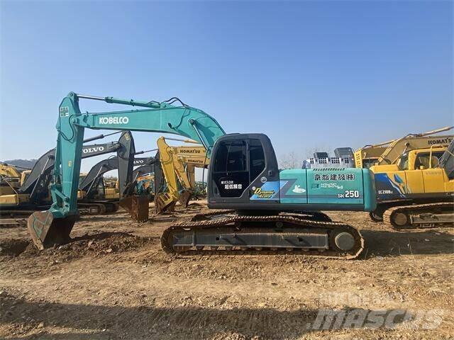 Kobelco SK250-8 Vikšriniai ekskavatoriai