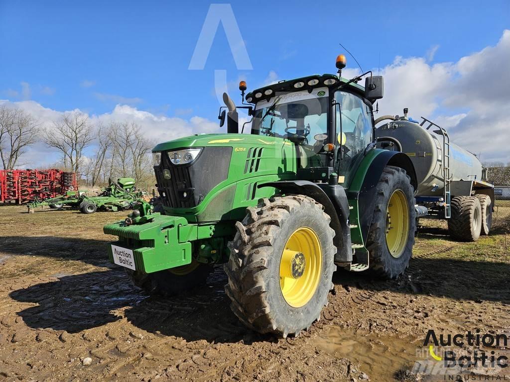John Deere 6215 R Traktoriai