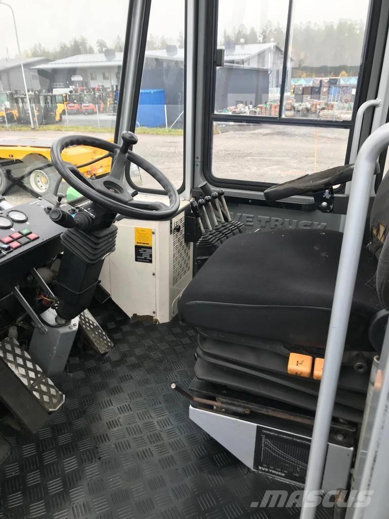 Svetruck 1260-30 Dyzeliniai krautuvai