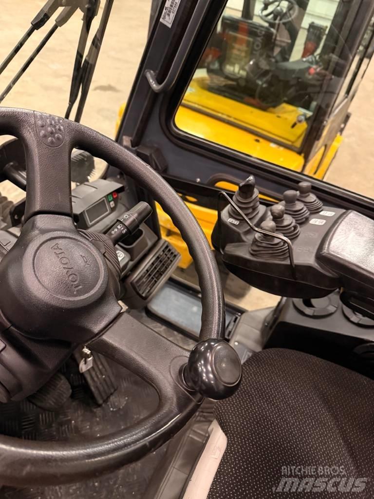 Toyota 7FDA50 Dyzeliniai krautuvai