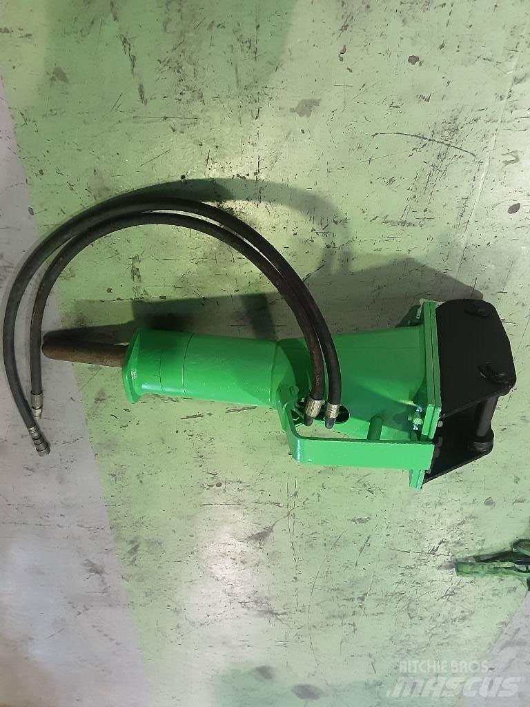 Montabert BRP70 Hidrauliniai kūjai / Trupintuvai