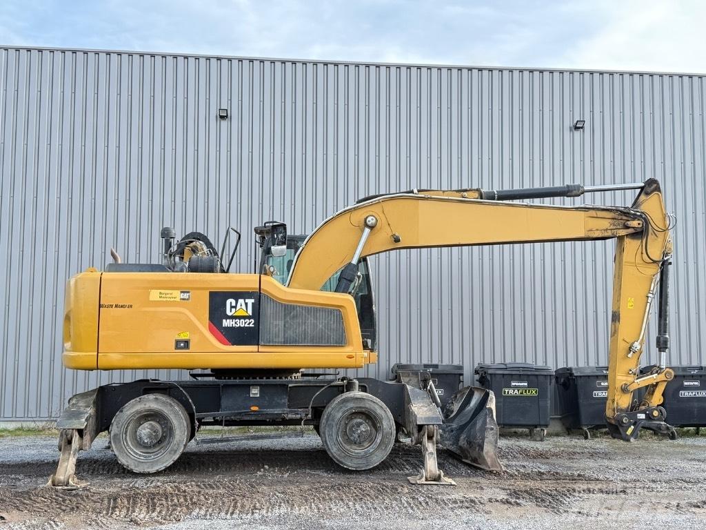 CAT MH3022 Atliekų / pramoniniai krautuvai