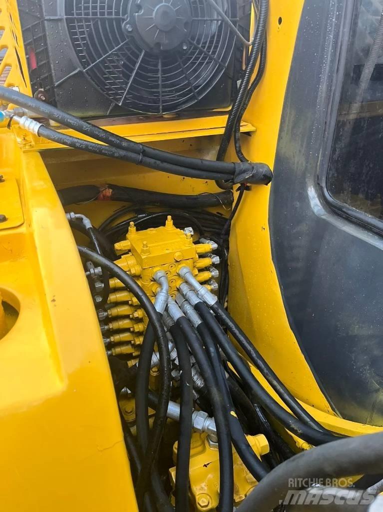 Komatsu PC 60-7 Vikšriniai ekskavatoriai
