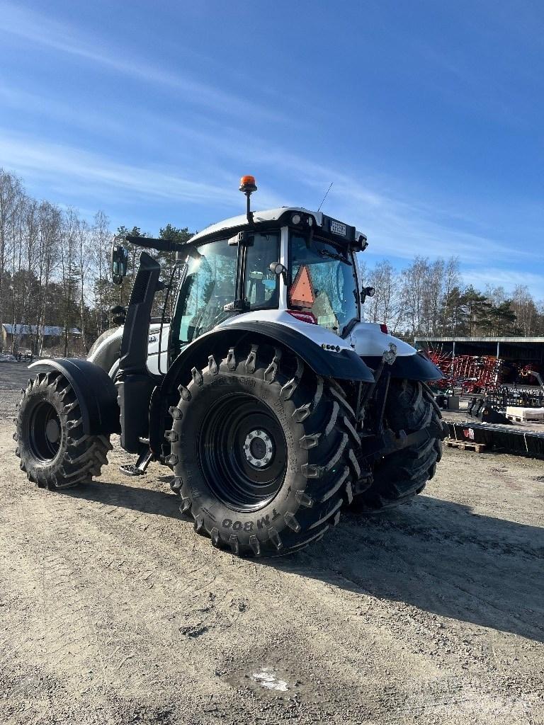 Valtra T 175 Direct Traktoriai
