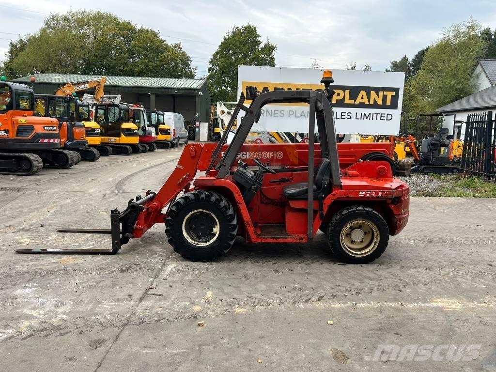 Manitou BT 420 Teleskopiniai krautuvai