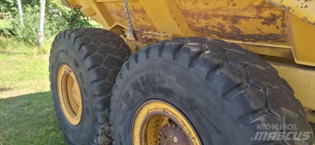 Bell B 30 E Karjeriniai savivarčiai