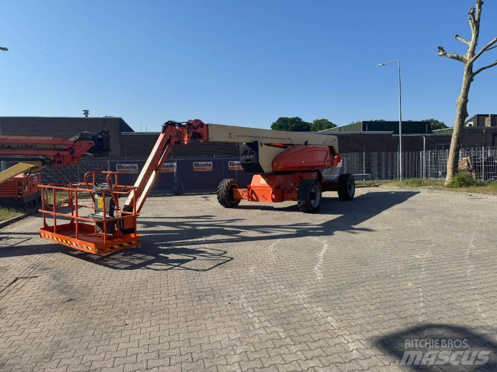 JLG 1250AJPG Alkūniniai keltuvai