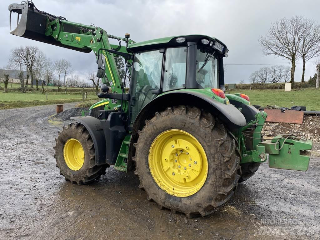 John Deere 6110M Traktoriai