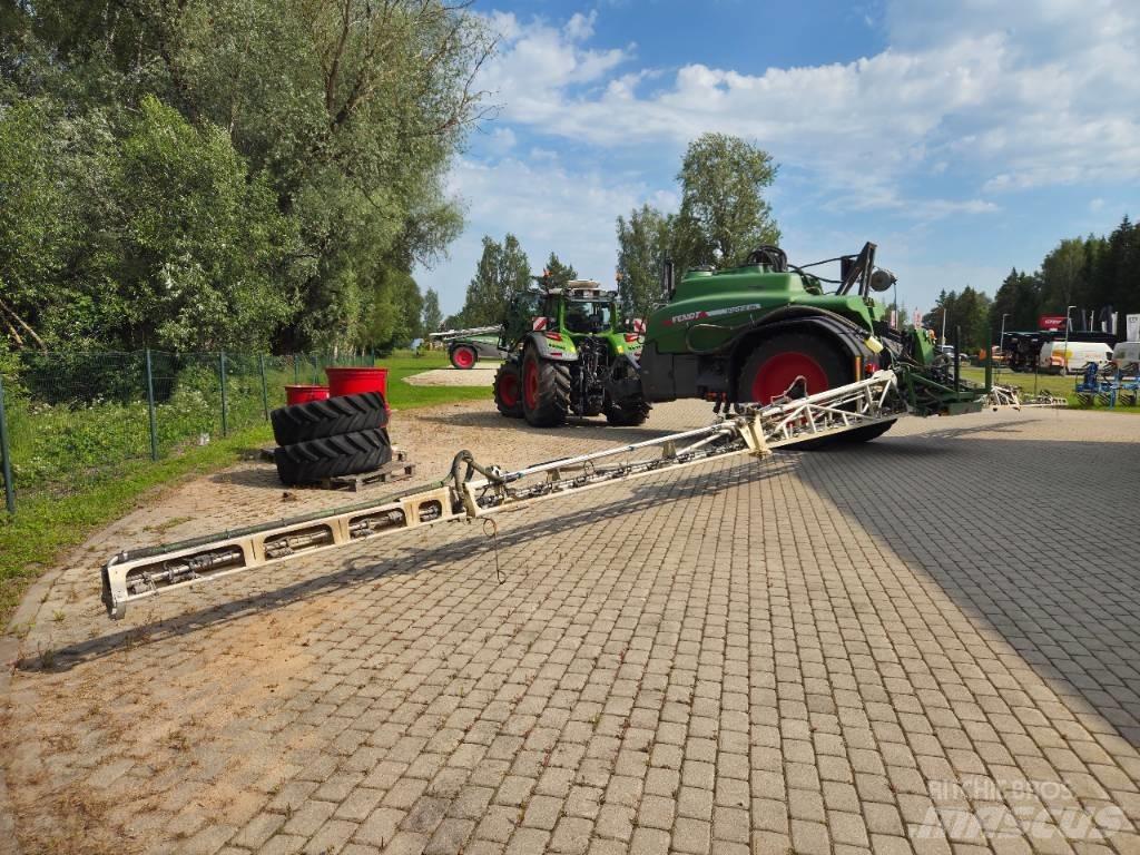 Fendt Rogator 366 Prikabinami purkštuvai