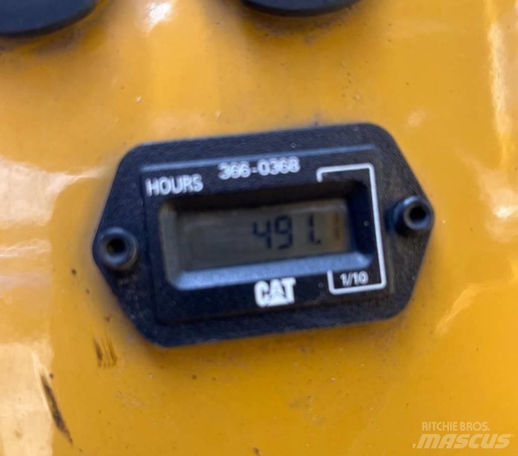 CAT CB 1.7 Porinių būgnų volai