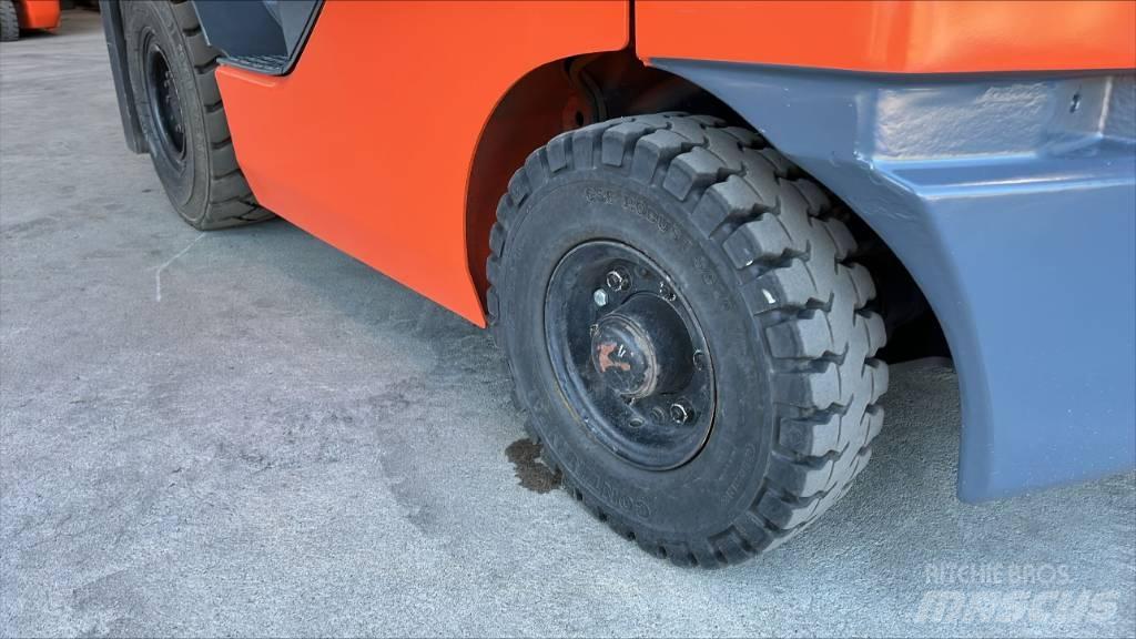Toyota 02-8 FDF 18 Dyzeliniai krautuvai