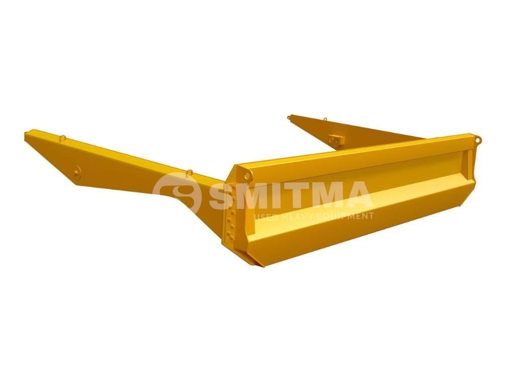 CAT 745C Galiniai žibintai