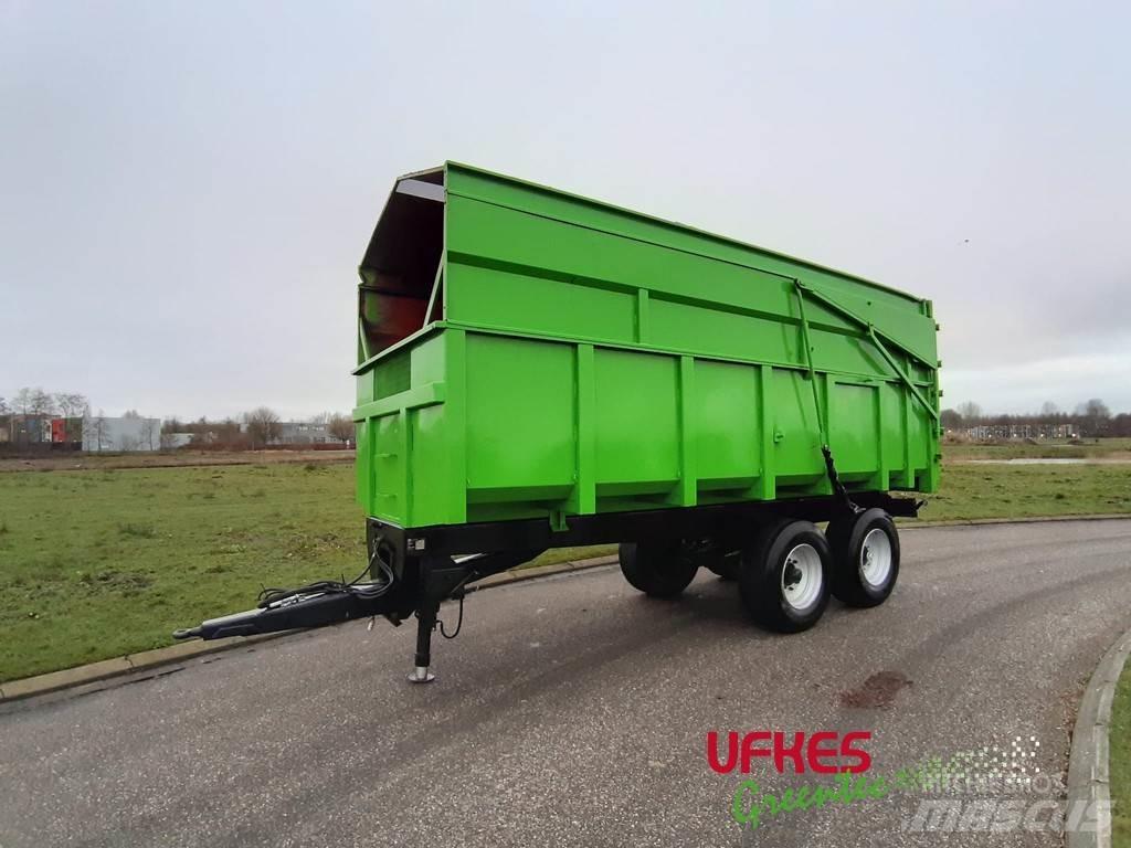 AJK AT 1115 V Specializuotos paskirties technika