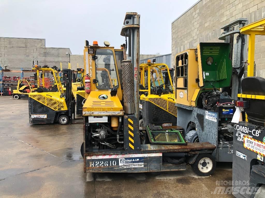 Combilift C 3000 Krautuvai su pakrovimu iš šonų