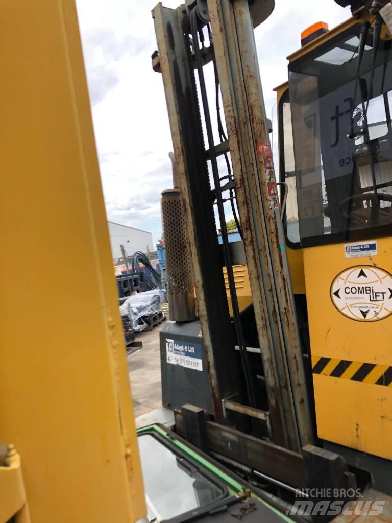 Combilift C 3000 Krautuvai su pakrovimu iš šonų