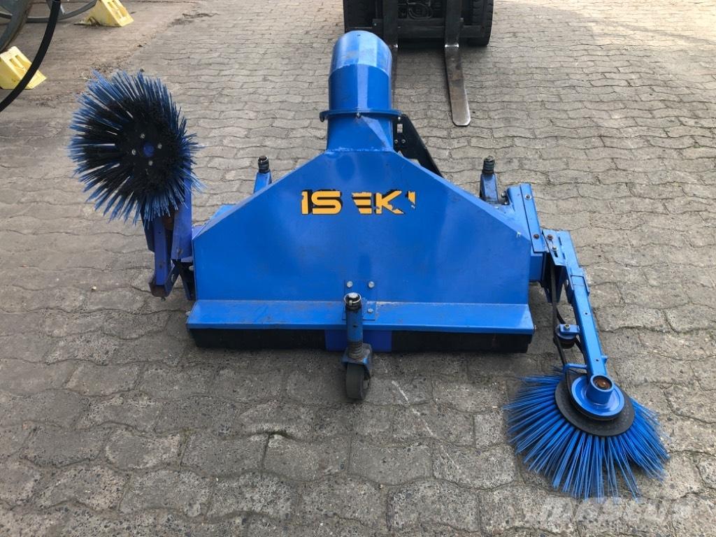 Iseki LS 100 Kompaktinių traktorių priedai