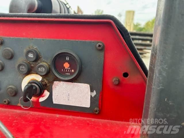 Moffett M5500 Visureigiai krautuvai