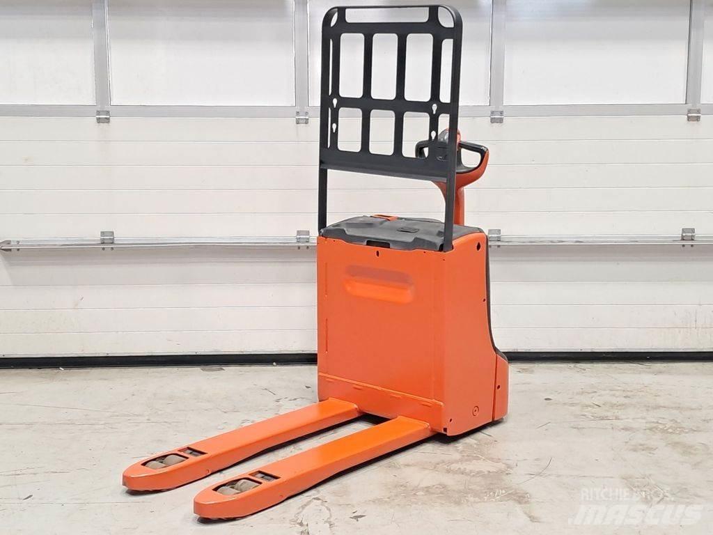 Linde T18 Mažų aukščių keltuvai