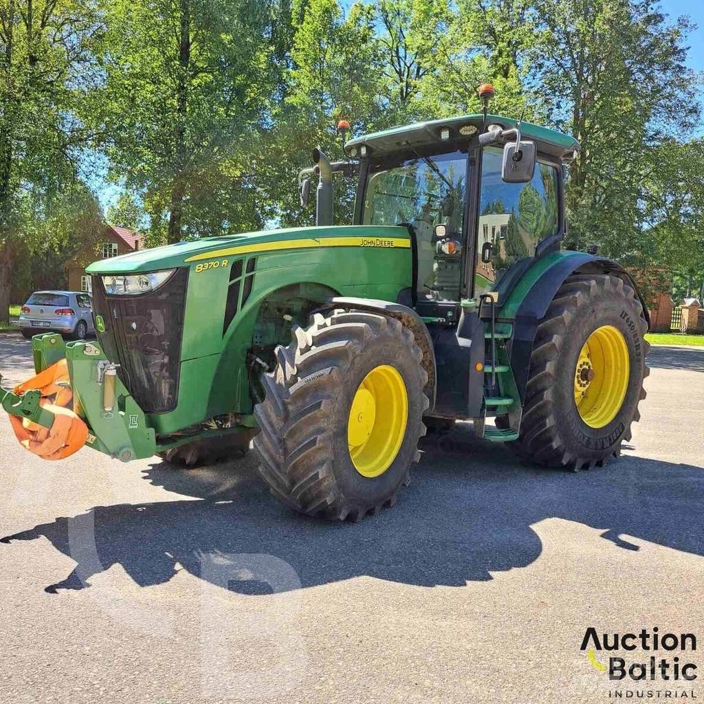 John Deere 8370 R Traktoriai