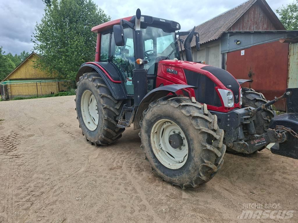 Valtra N 123 Traktoriai