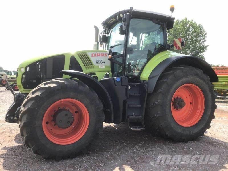 CLAAS AXION 950 Traktoriai
