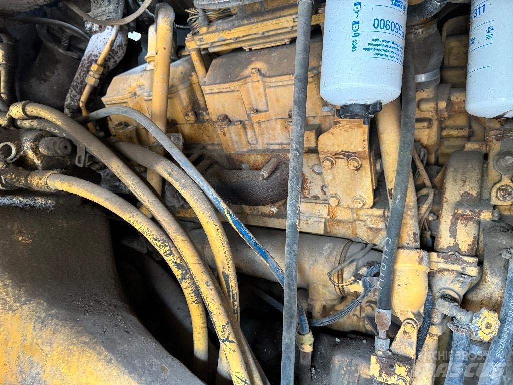 CAT 771 D Atliekų išvežimo technika