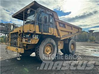 CAT 771 D Atliekų išvežimo technika