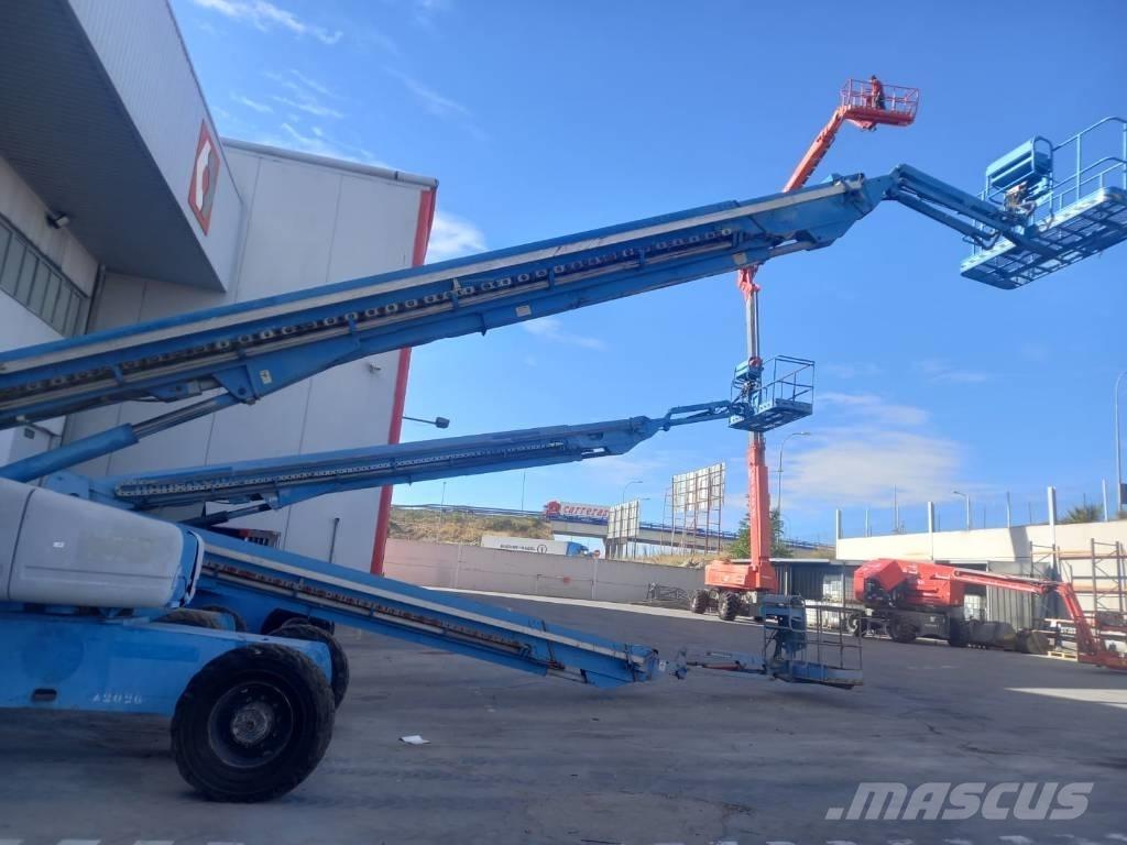 Genie S 125 Teleskopiniai keltuvai