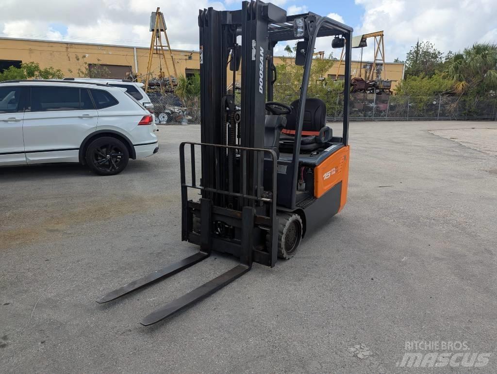 Doosan B 15 T-7 Elektriniai šakiniai krautuvai