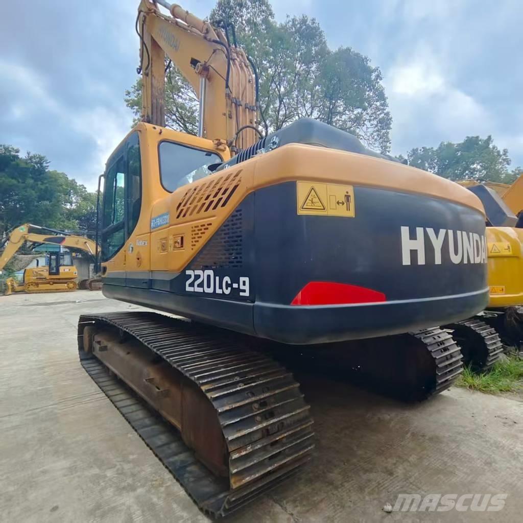 Hyundai R220LC=9S Vikšriniai ekskavatoriai
