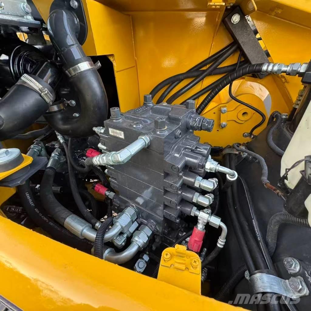 Komatsu PC 78 US Vidutinės galios ekskavatoriai 7-12 t