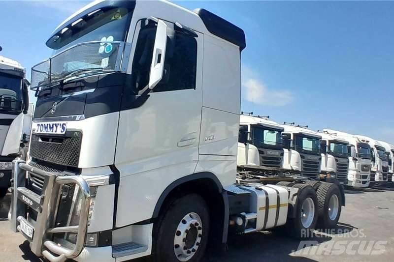Volvo FH440 6X4 Kita