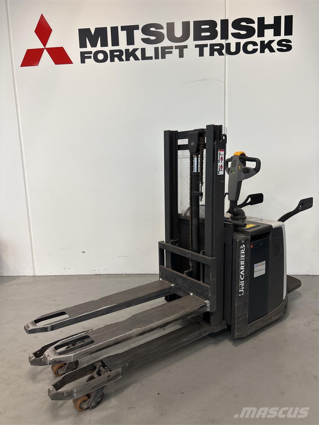 Atlet PDP200 Savaeigiai rietuvai