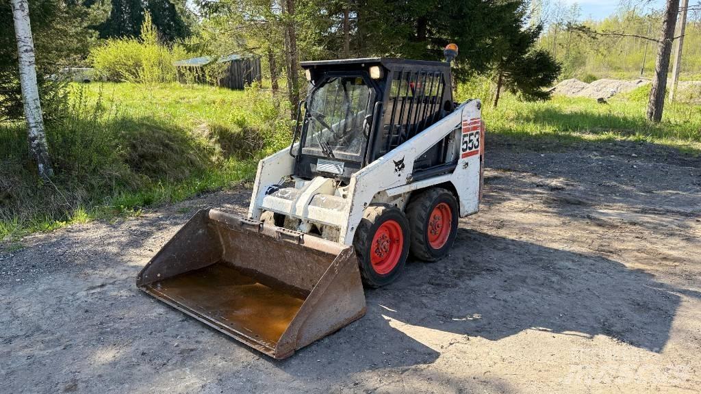 Bobcat 553 Krautuvai su šoniniu pasukimu