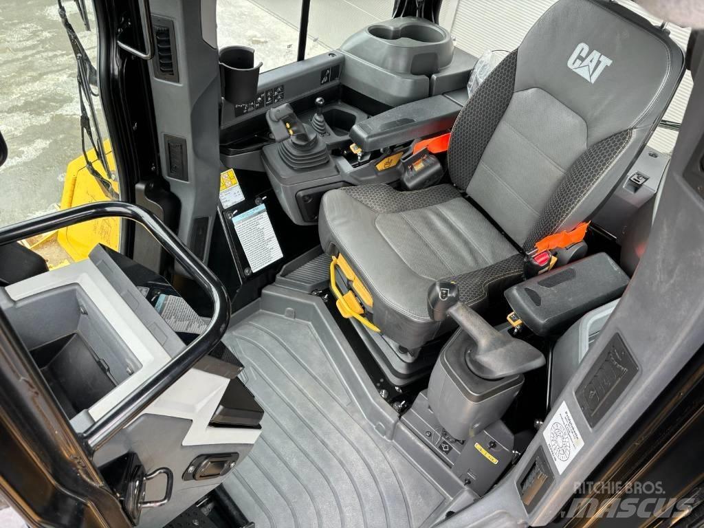 CAT D5-17 LGP Vikšriniai buldozeriai