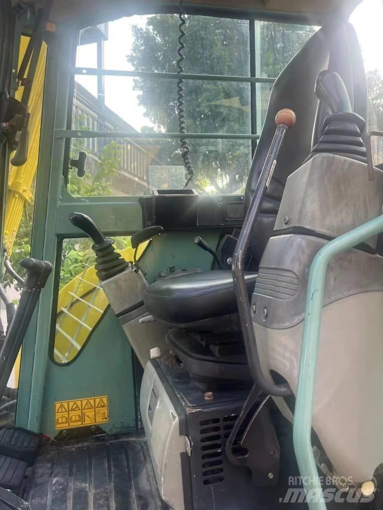 Yanmar Vio 80 Vidutinės galios ekskavatoriai 7-12 t