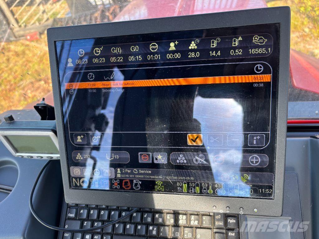 Komatsu 895 Naudoti miškovežiai (Forvarderiai)